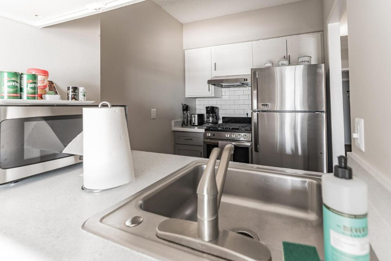 Bargain Downtown Memphis Apartment W Amenities Exterior foto