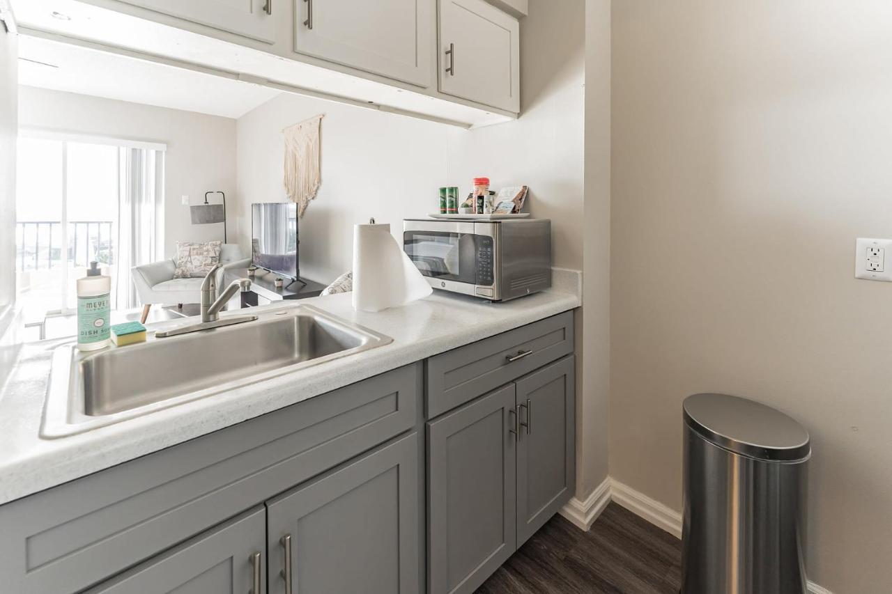 Bargain Downtown Memphis Apartment W Amenities Exterior foto